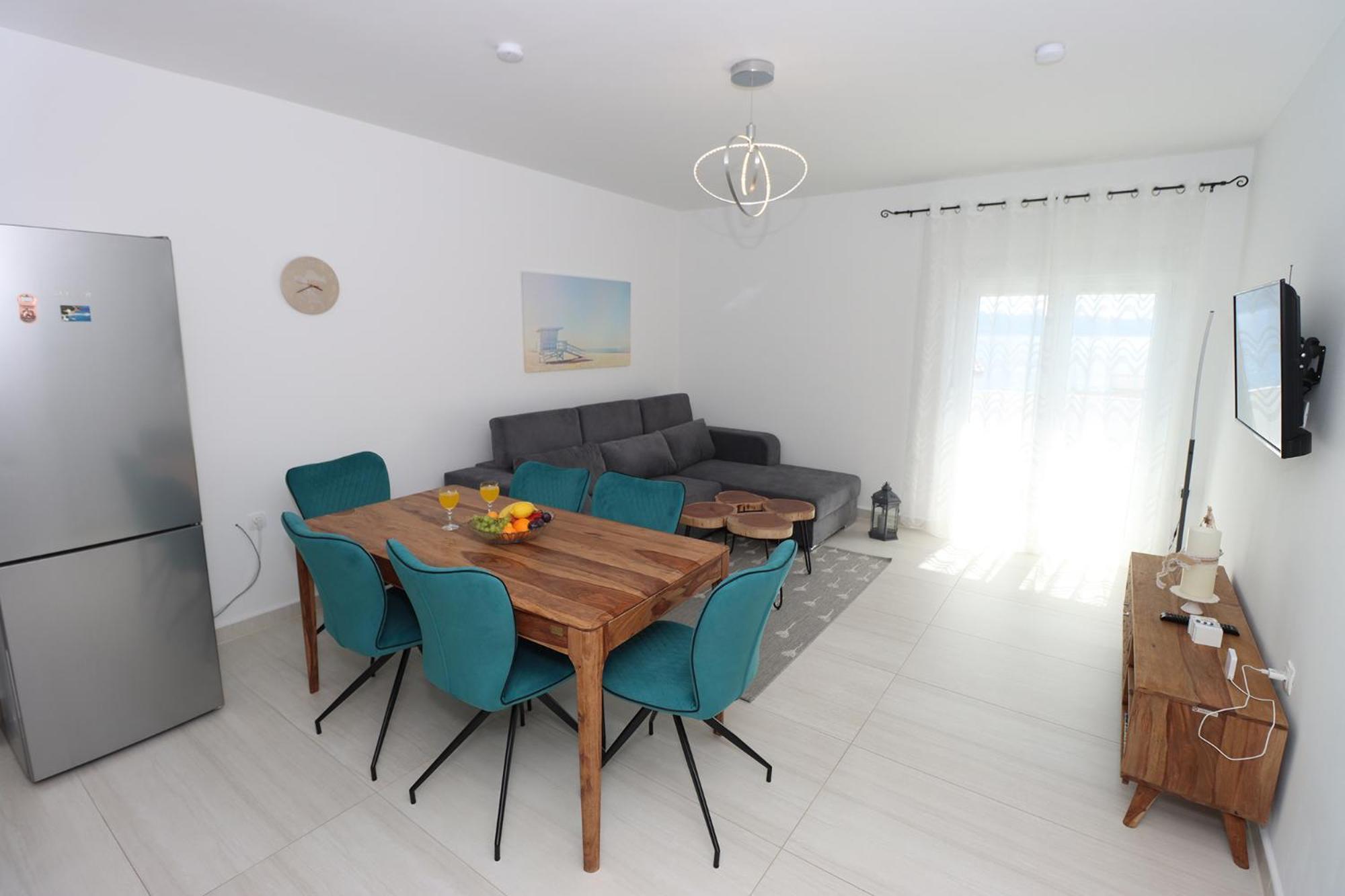 Emmi Nemira Omis Apartment Exterior photo